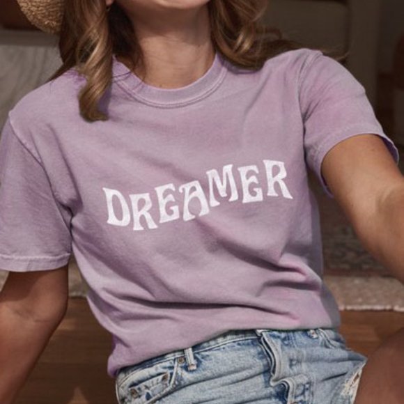 Dreamer Graphic Tee - Picture 2 of 3